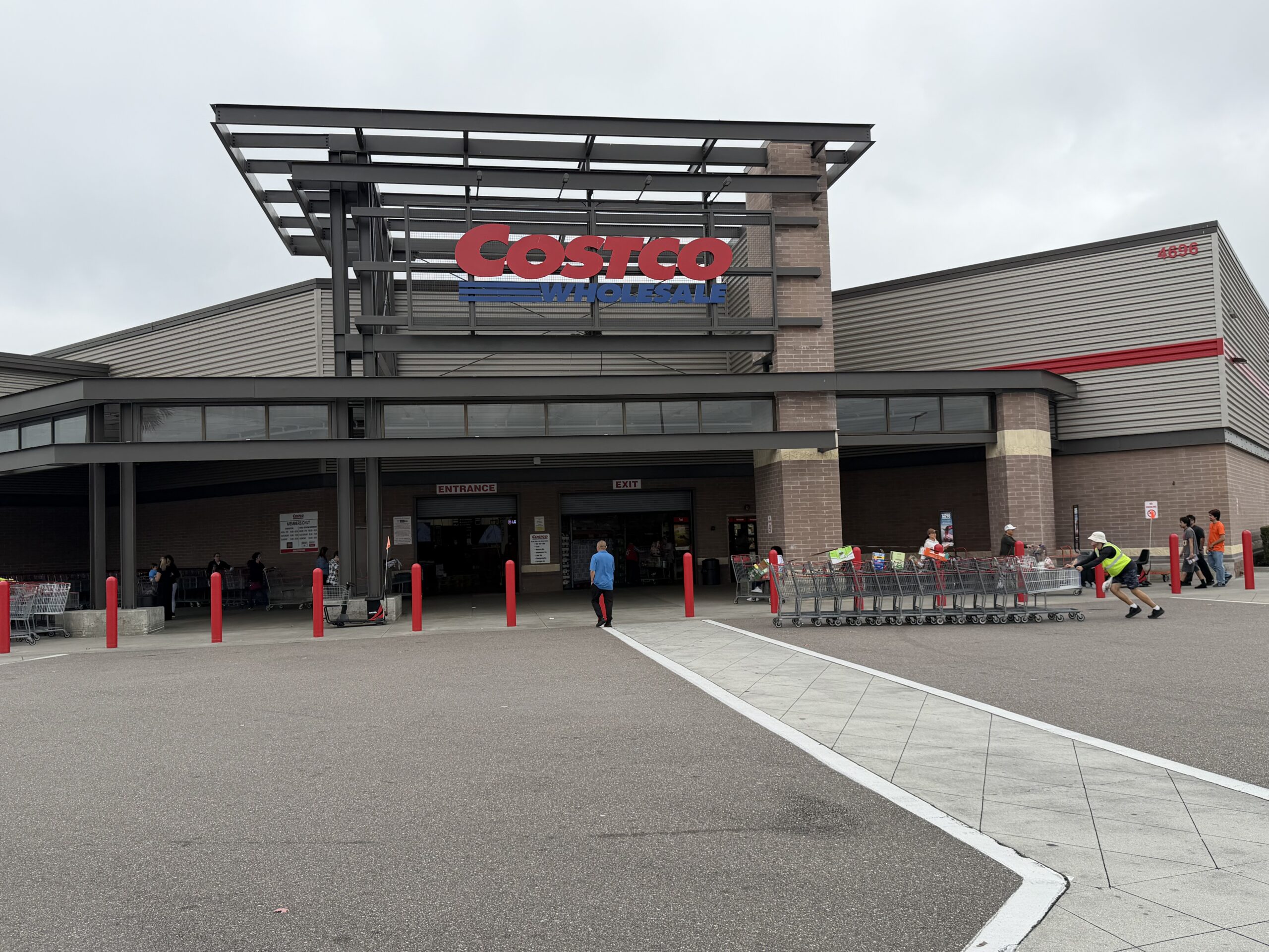 A Costco location, an example of a business that benefits from fulfillment for high-growth brands